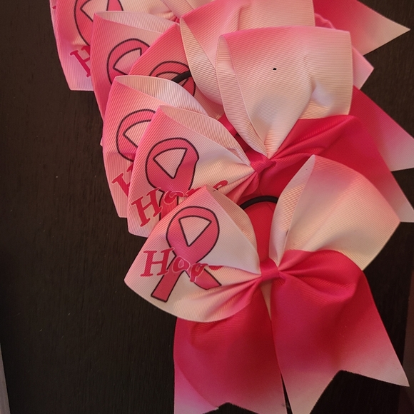 Cheer Bows - Picture 1 of 1